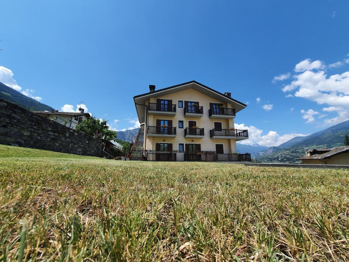 Hotel Ristorante Chateau Aymavilles Εξωτερικό φωτογραφία