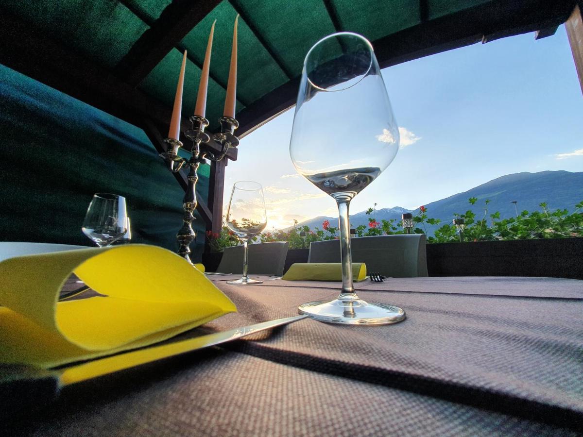 Hotel Ristorante Chateau Aymavilles Εξωτερικό φωτογραφία